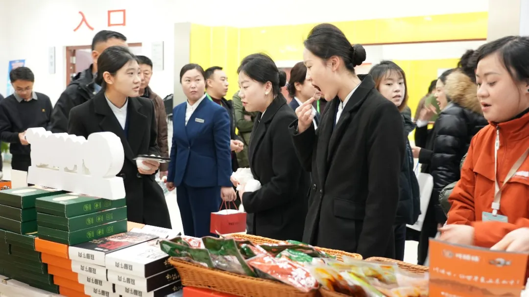 “乐山味道”飘香首都
