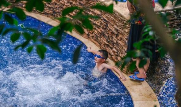 #峨眉山春日游玩秘籍# 